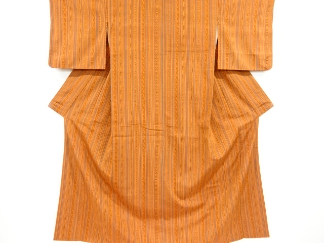 JAPANESE KIMONO / ANTIQUE KIMONO / SILK / TSUMUGI / WOVEN FLORAL ARABESQUE